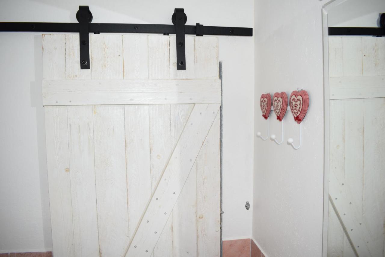 Apartmán Sa Domitta Di Suiles Olbia Exteriér fotografie